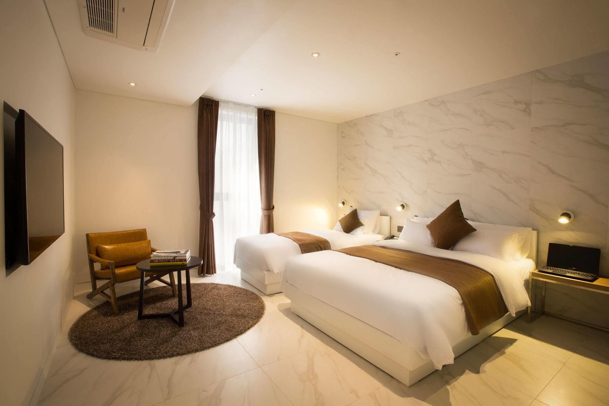 Trang Blue Motel 3*